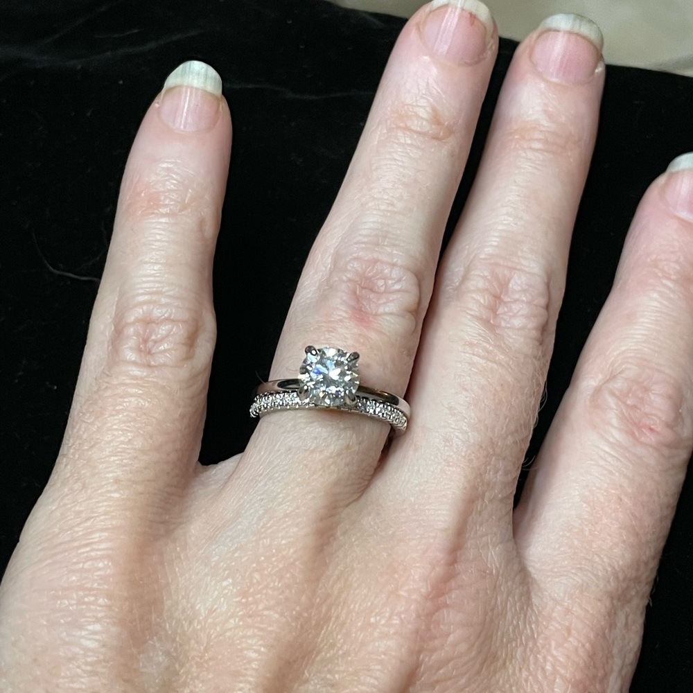 Moissanite Solitaire Ring 1.5ct Round D VVS1 Classic Engagement Style - Picture 10 of 10